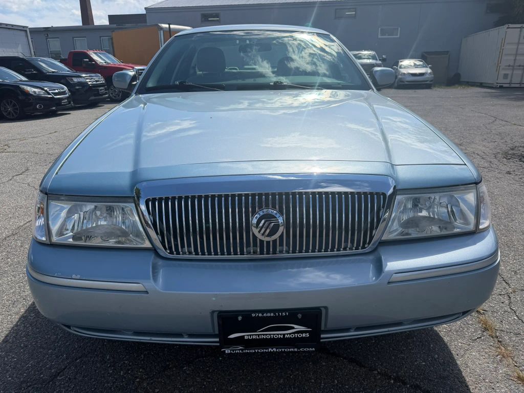 mercury grand marquis 2004 2MEFM74W04X670966 image mercury grand marquis 2004 2MEFM74W04X670966 image